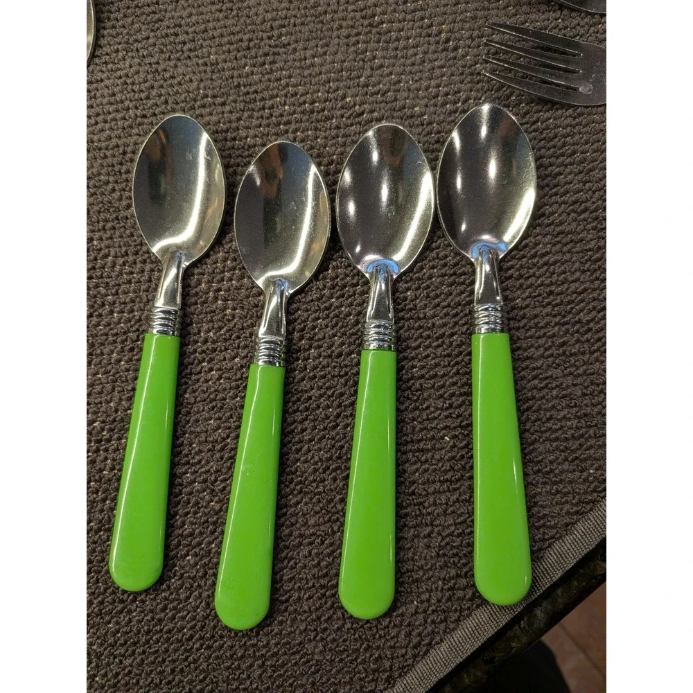 16-Pc Stainless Steel Flatware Set Lime Green Triple-Ring Bolster Handles